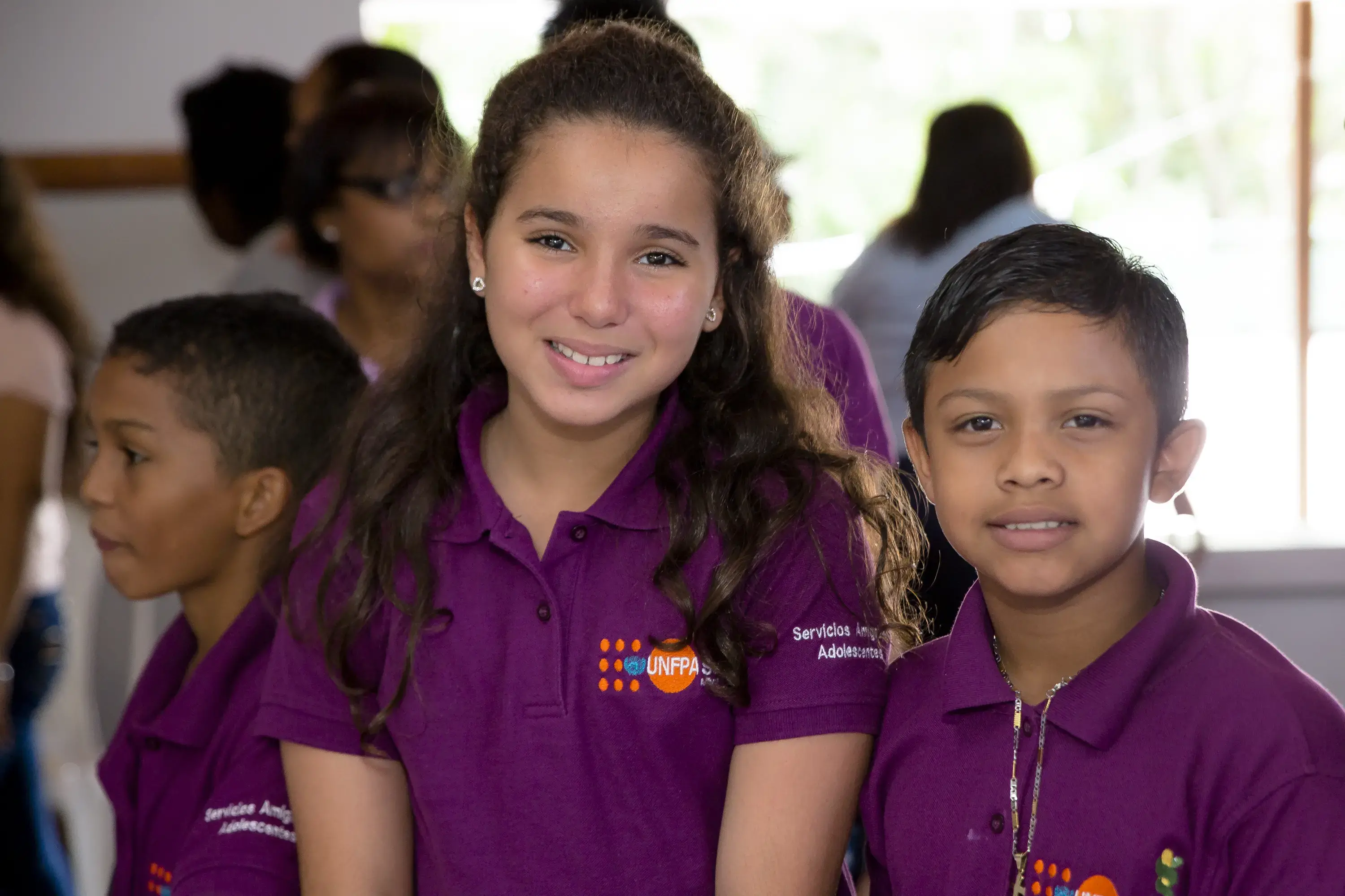 Adolescentes y jóvenes 